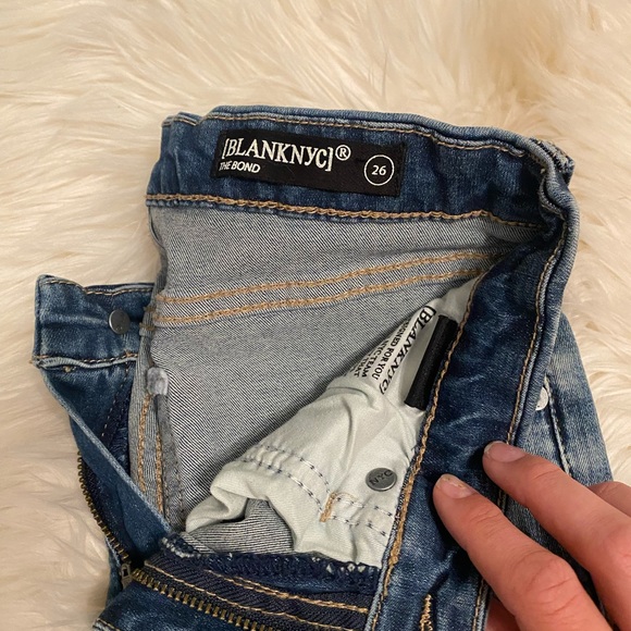 Blank NYC the Bond East Hampton - Picture 5 of 6